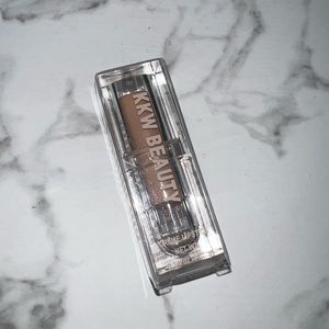 KKW beauty nude 4 lipstick